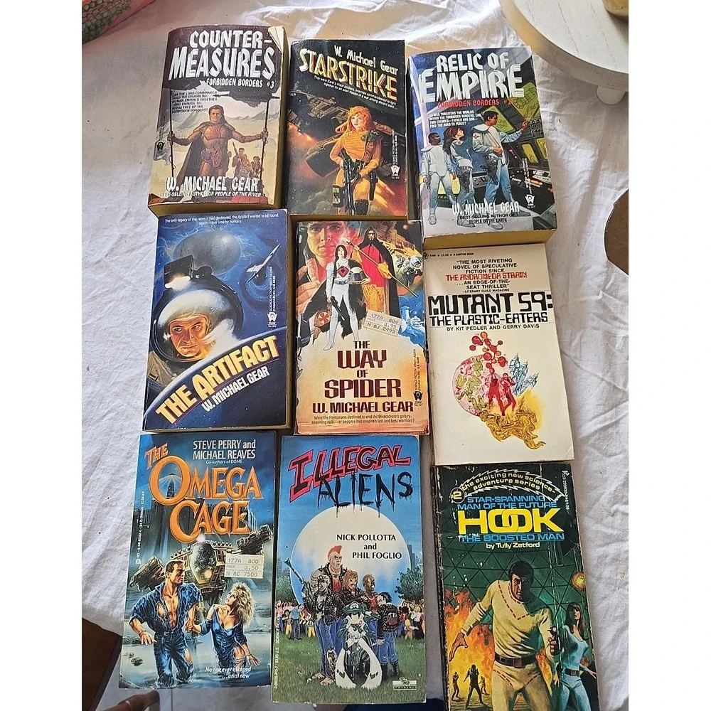 Lot of 9 VTG W. Michael Gear Fantasy Science Fiction‎ Suspense Paperback Books